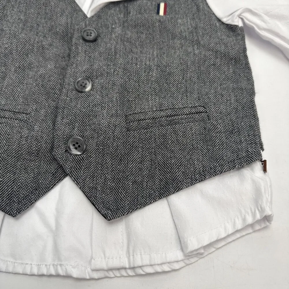 Fore!! Axel & Hudson 12-18M Boys Outfit Sewn On Vest Shirt Pants Herringbone Set